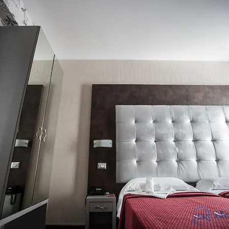 Relax Roma Nord Hotel 4*