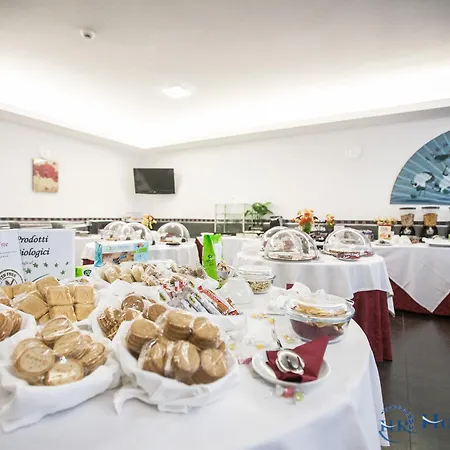 Hotel Relax Roma Nord 4*